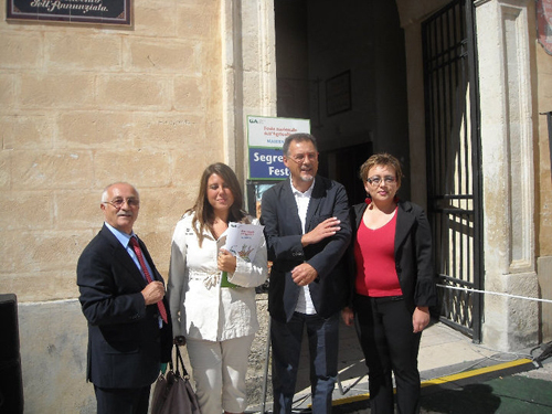 Landolfo DeMeo Paternoster DeDonatoRIDOTTA Da sinistra, Gianpaolo Necco, Geppina Landolfo, Iranna De Meo e Mimmo Vita
